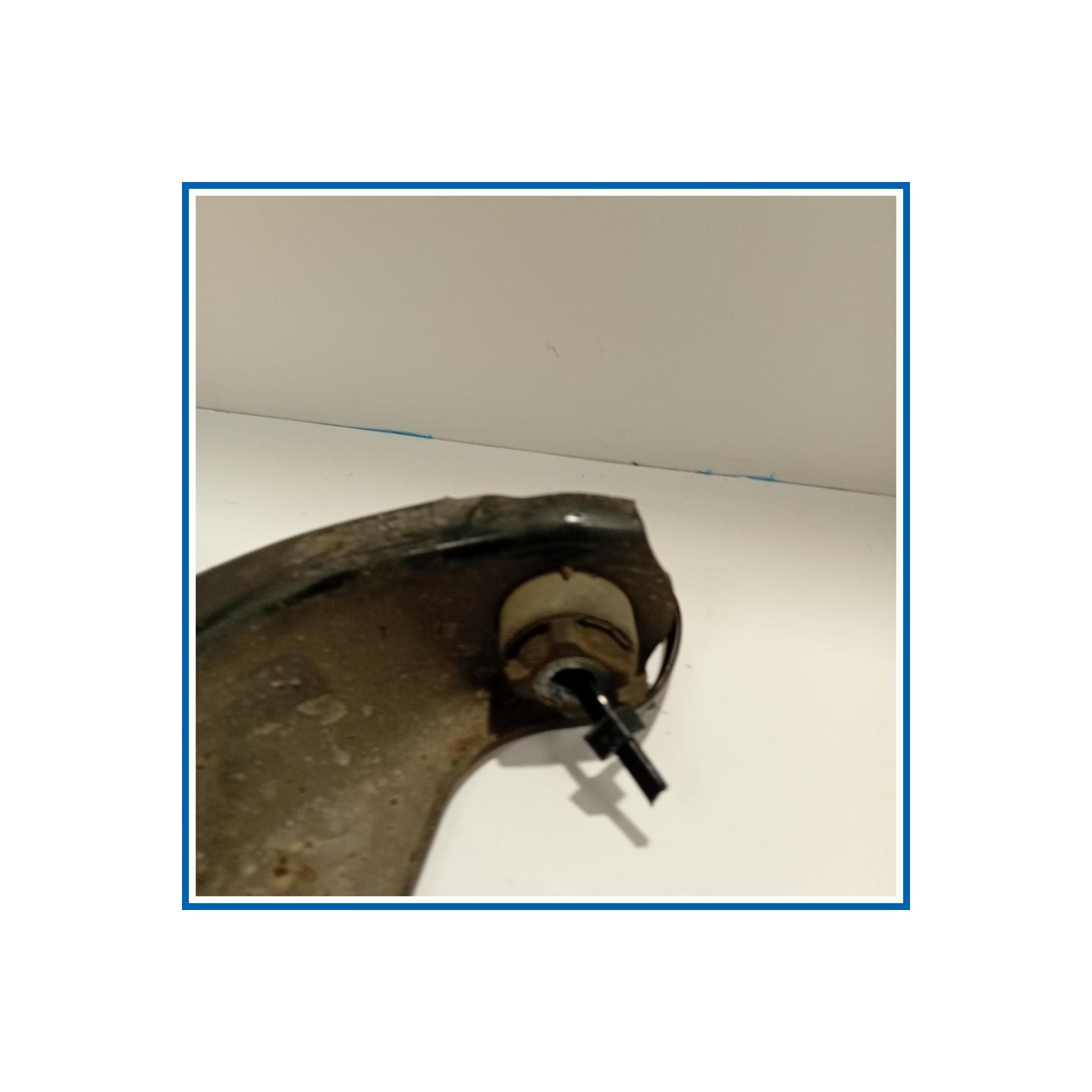 Braccio oscillante BRAC TRSV ANT INF | dx. | ant. DACIA Sandero II