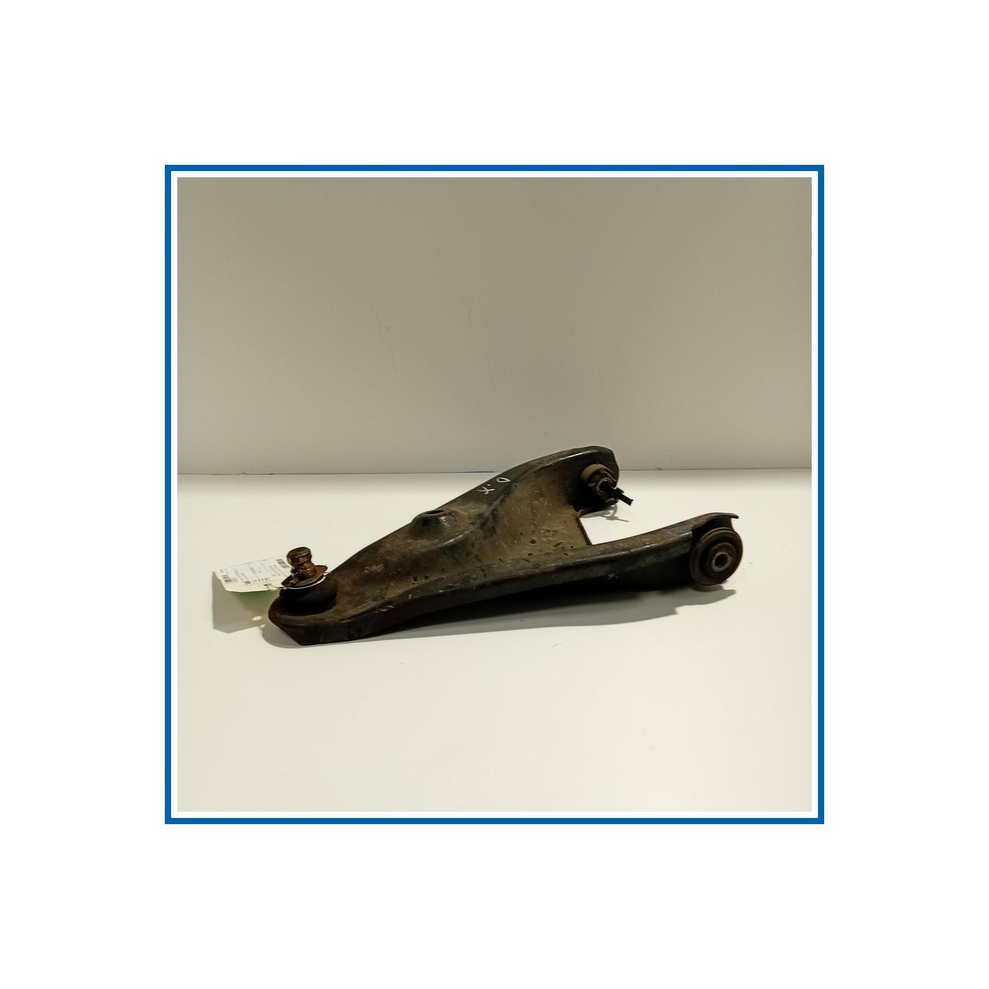 Braccio oscillante BRAC TRSV ANT INF | dx. | ant. DACIA Sandero II