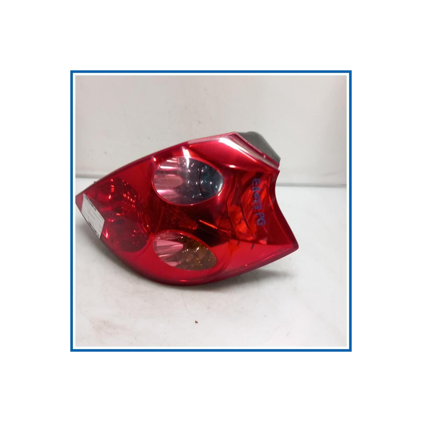 Fanale LAMP ASSY-REAR COMBINATION,RH | dx. | post. KIA Ceed I