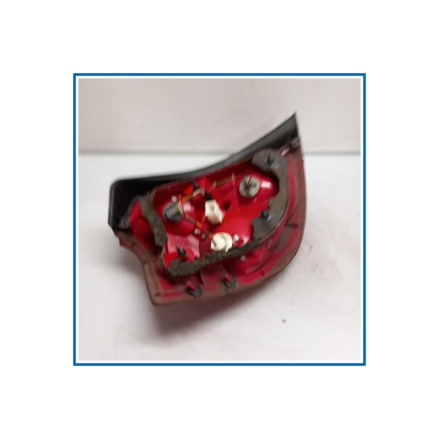 Fanale LAMP ASSY-REAR COMBINATION,RH | dx. | post. KIA Ceed I