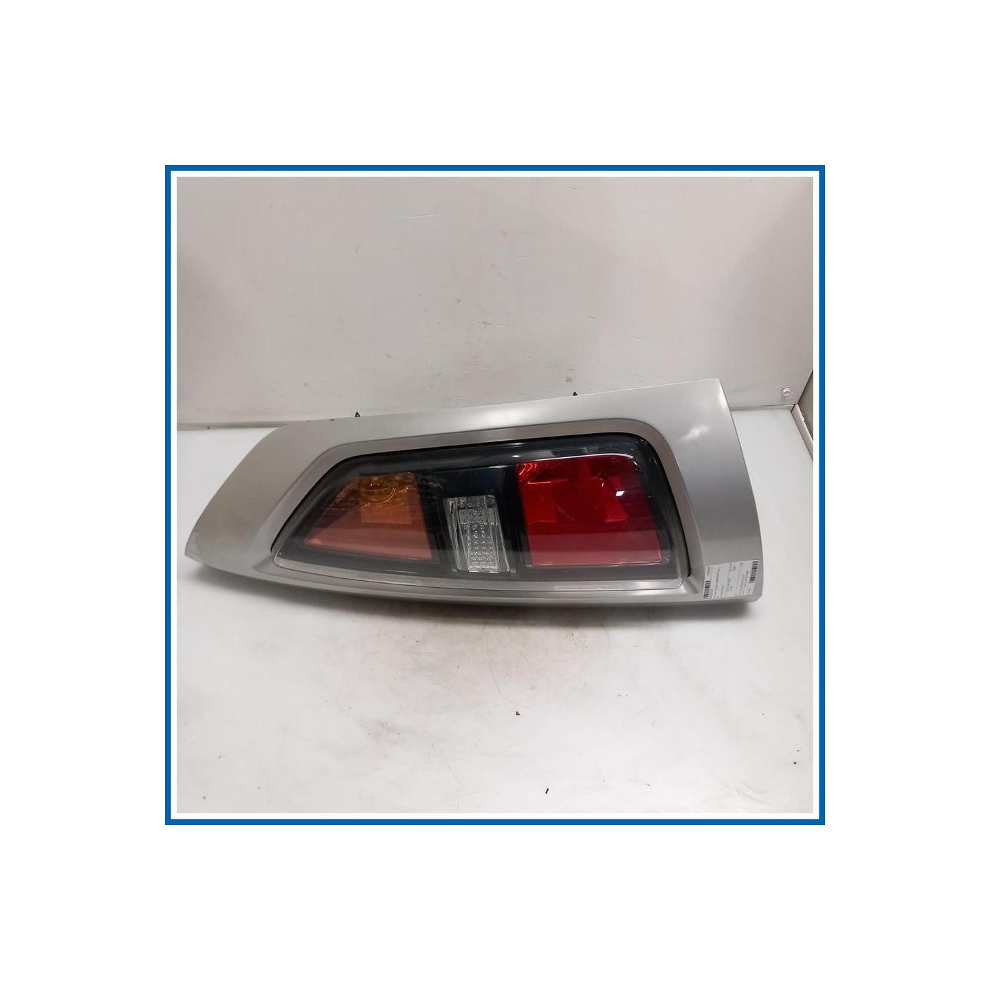 Fanale LAMP ASSY-REAR COMBINATION,RH | dx. | post. KIA Soul I