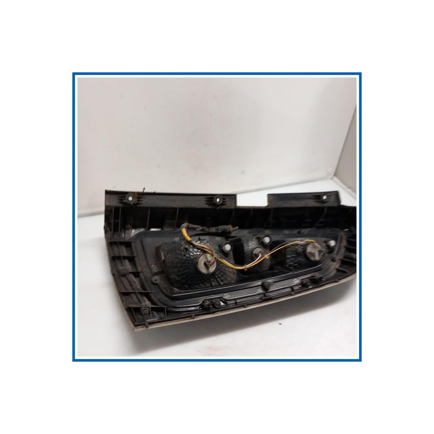 Fanale LAMP ASSY-REAR COMBINATION,LH | sx. | post. KIA Soul I