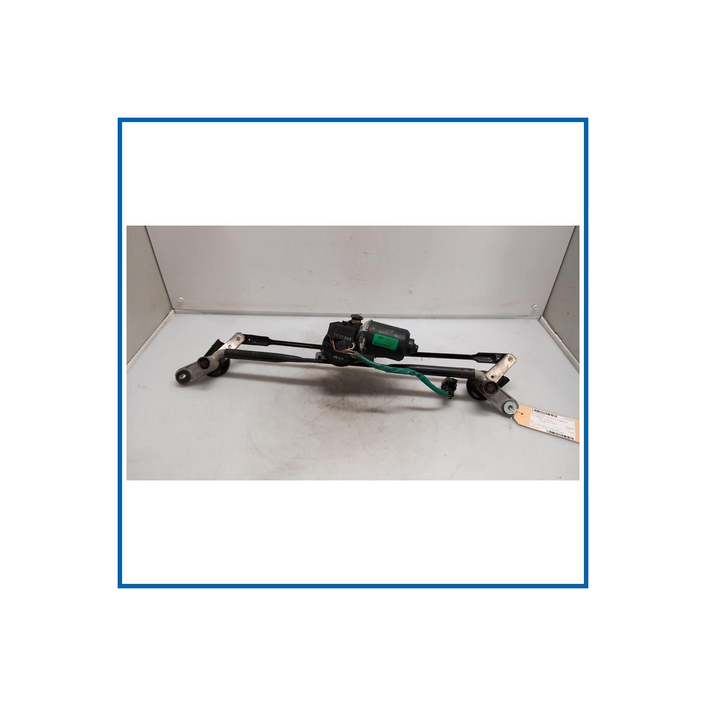 Meccanismo Tergicristallo MOTOR & LINK ASSY-W/SHLD WPR |  |  KIA Soul I