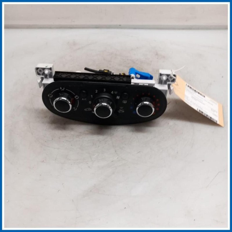 Modulo comando riscaldamento / clima TABLEAU COMMANDE |  |  DACIA Duster I