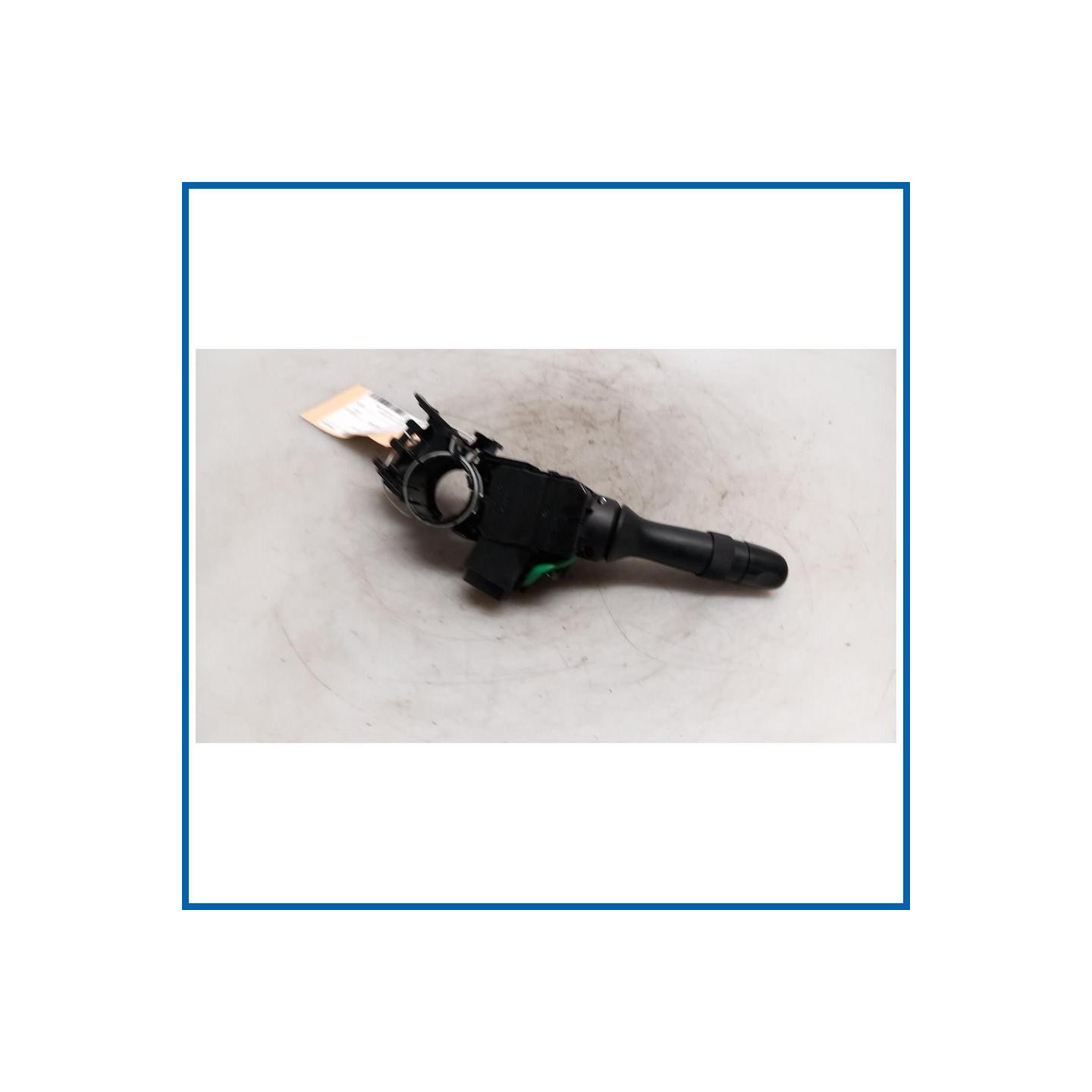 Devioguida luci INTERRUTTORE | sx. |  TOYOTA Yaris IV