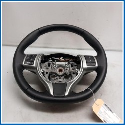 Volante |  |  TOYOTA Yaris IV