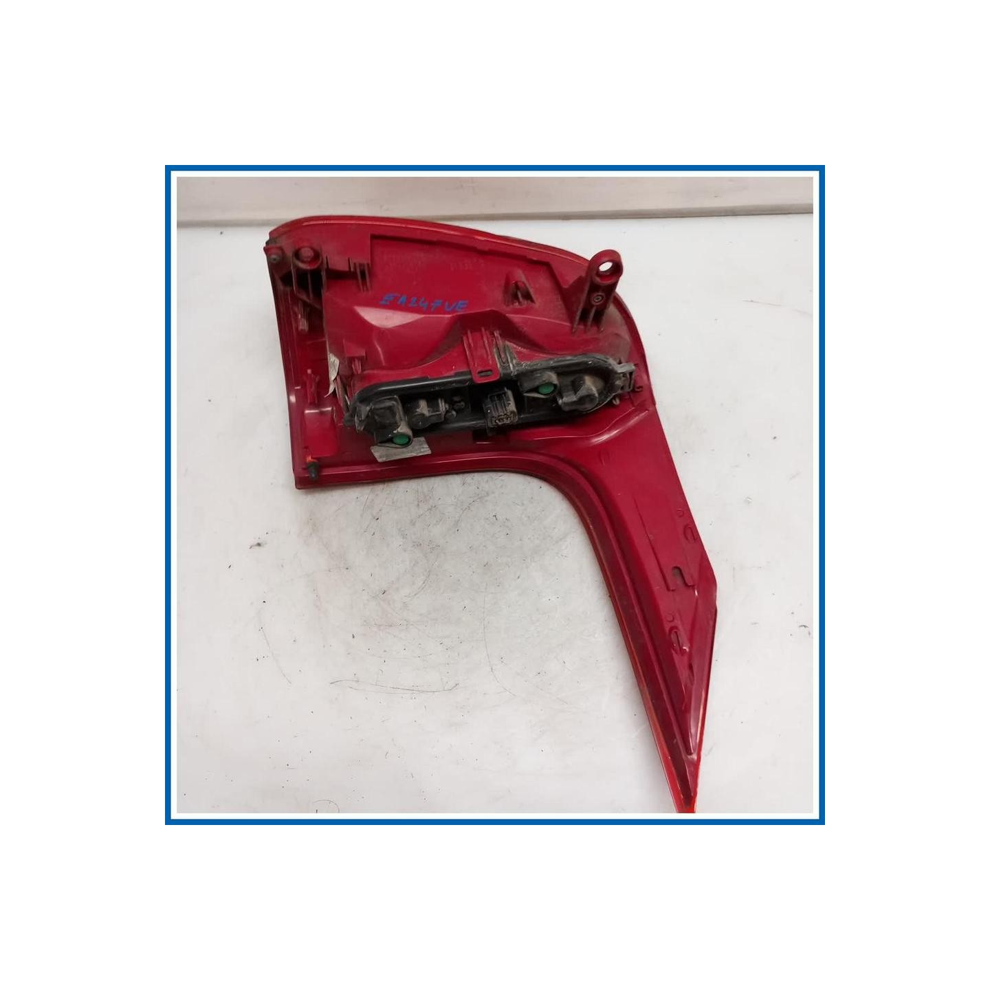 Fanale FANALE POSTERIO | sx. | post. PEUGEOT 5008 I