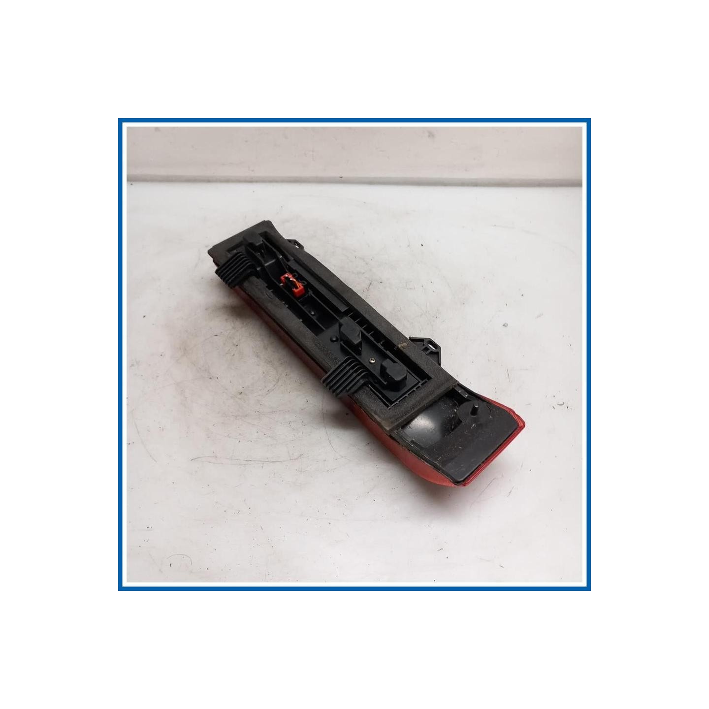 Fanale FANALE POSTERIORE | sx. | post. FIAT Cinquecento