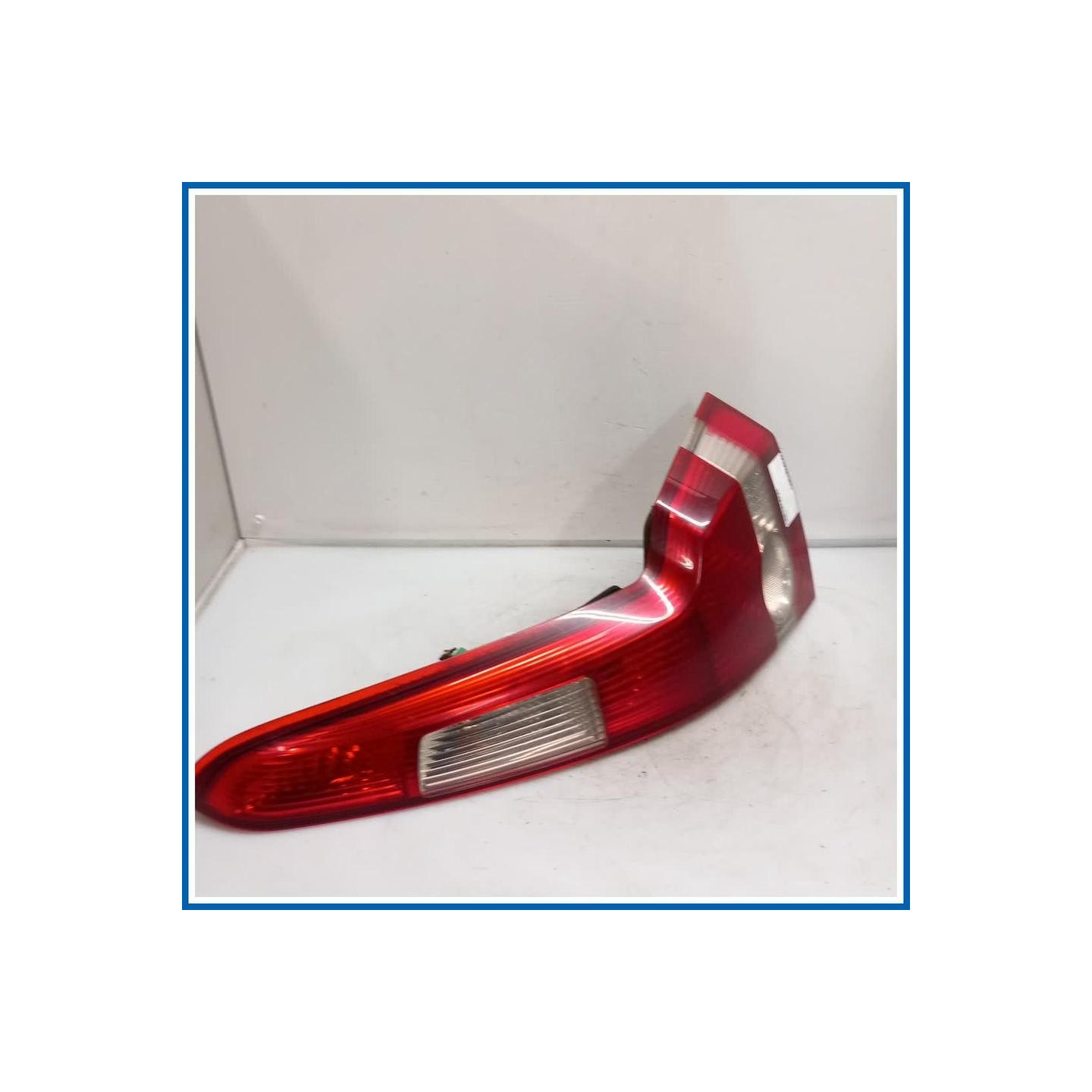 Fanale SCATOLA LAMPADA | dx. | post. VOLVO V50