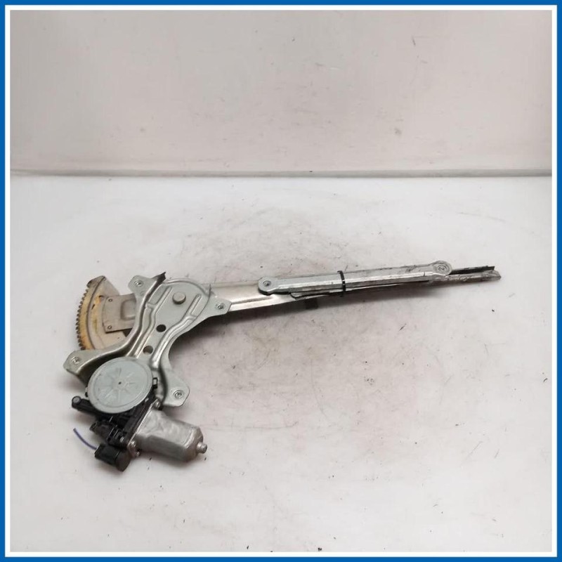 Alzacristallo porta MECCANISMO ALZAVETRO A/SX | sx. | ant. DAIHATSU Materia