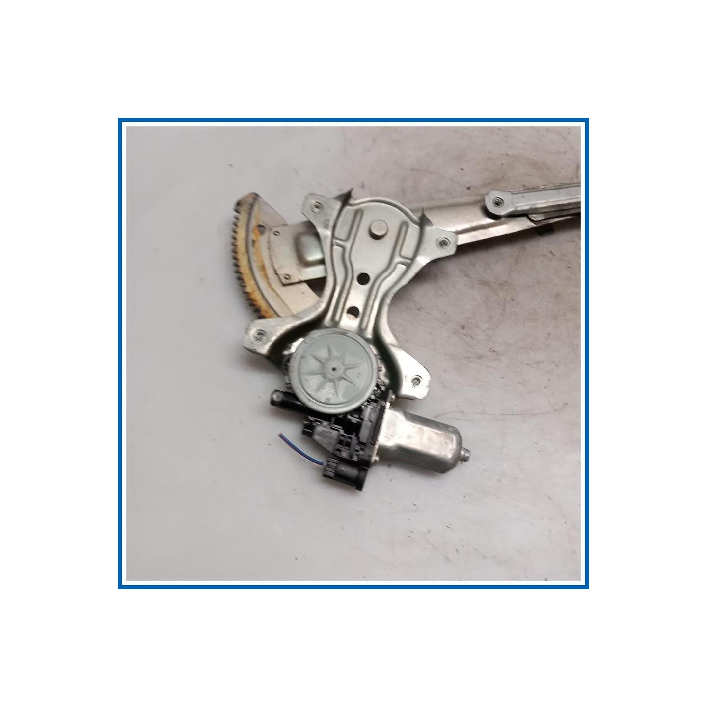 Alzacristallo porta MECCANISMO ALZAVETRO A/SX | sx. | ant. DAIHATSU Materia