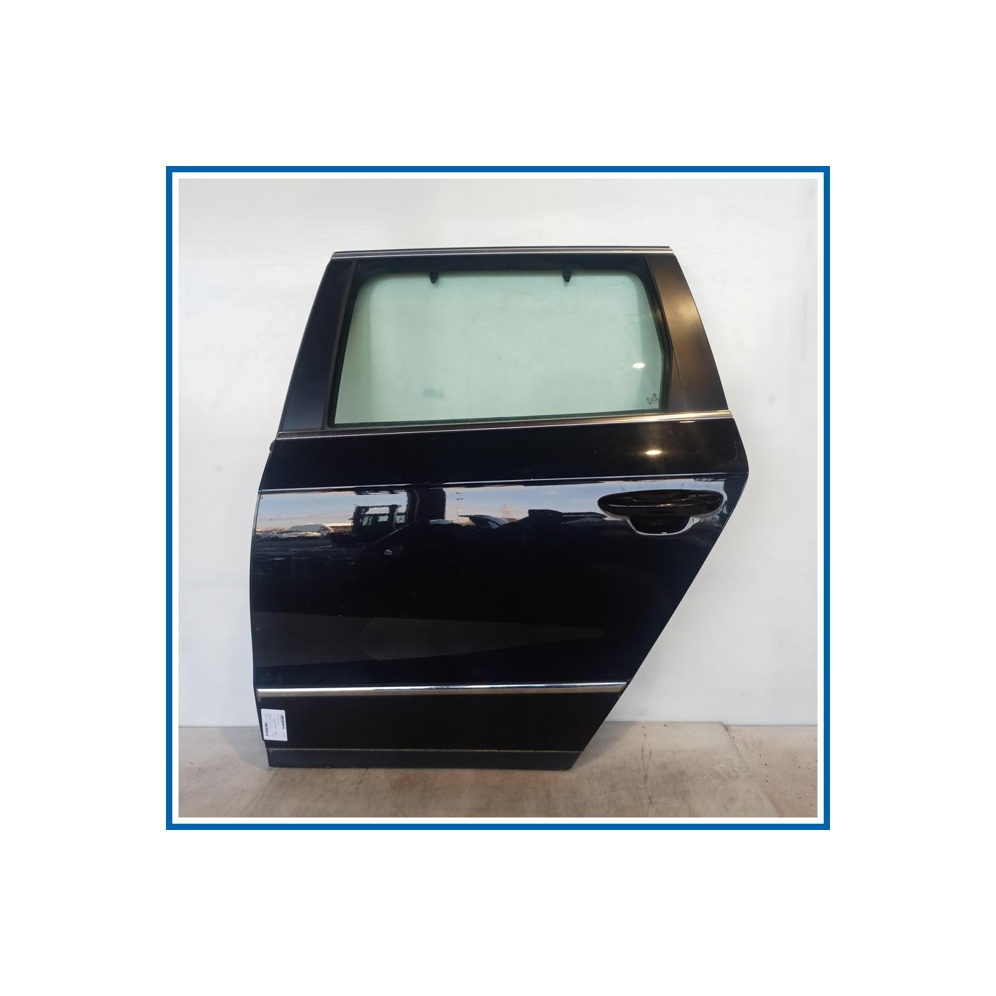 Porta . | sx. | post. VOLKSWAGEN Passat V Variant