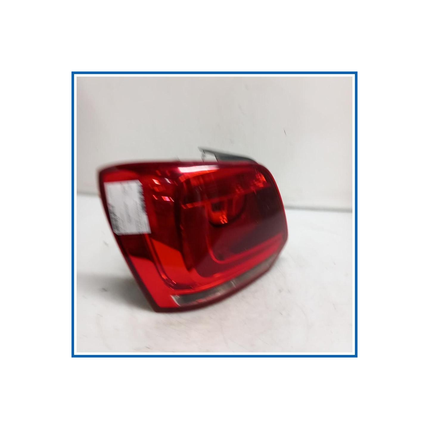 Fanale . | sx. | post. VOLKSWAGEN Polo VI