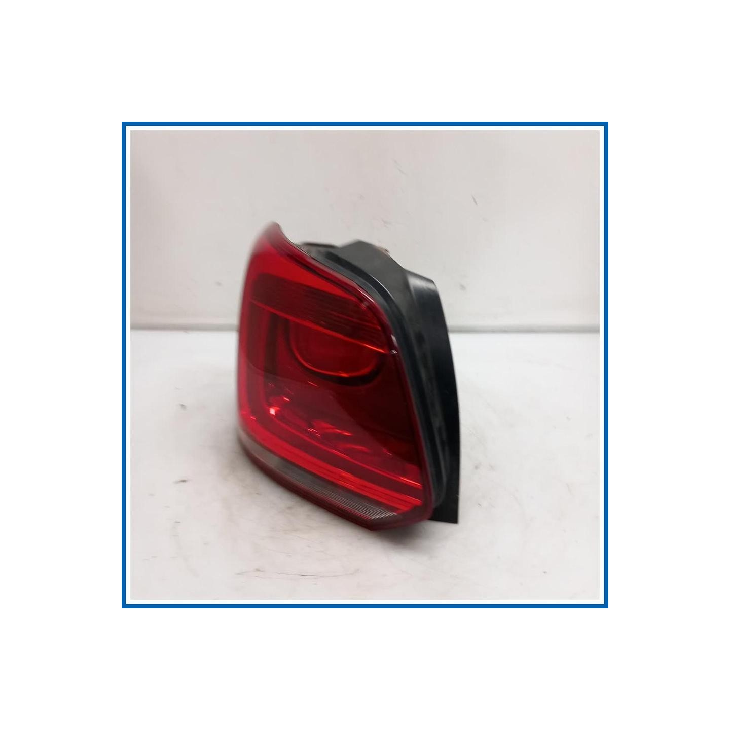 Fanale . | sx. | post. VOLKSWAGEN Polo VI