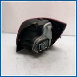 Fanale . | sx. | post. VOLKSWAGEN Polo VI