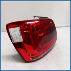 Fanale . | sx. | post. VOLKSWAGEN Polo VI