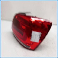 Fanale . | dx. | post. VOLKSWAGEN Polo VI