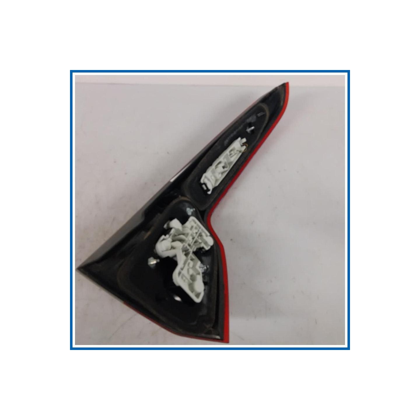 Fanale SCATOLA LAMPADA | sx. | post. VOLVO V50