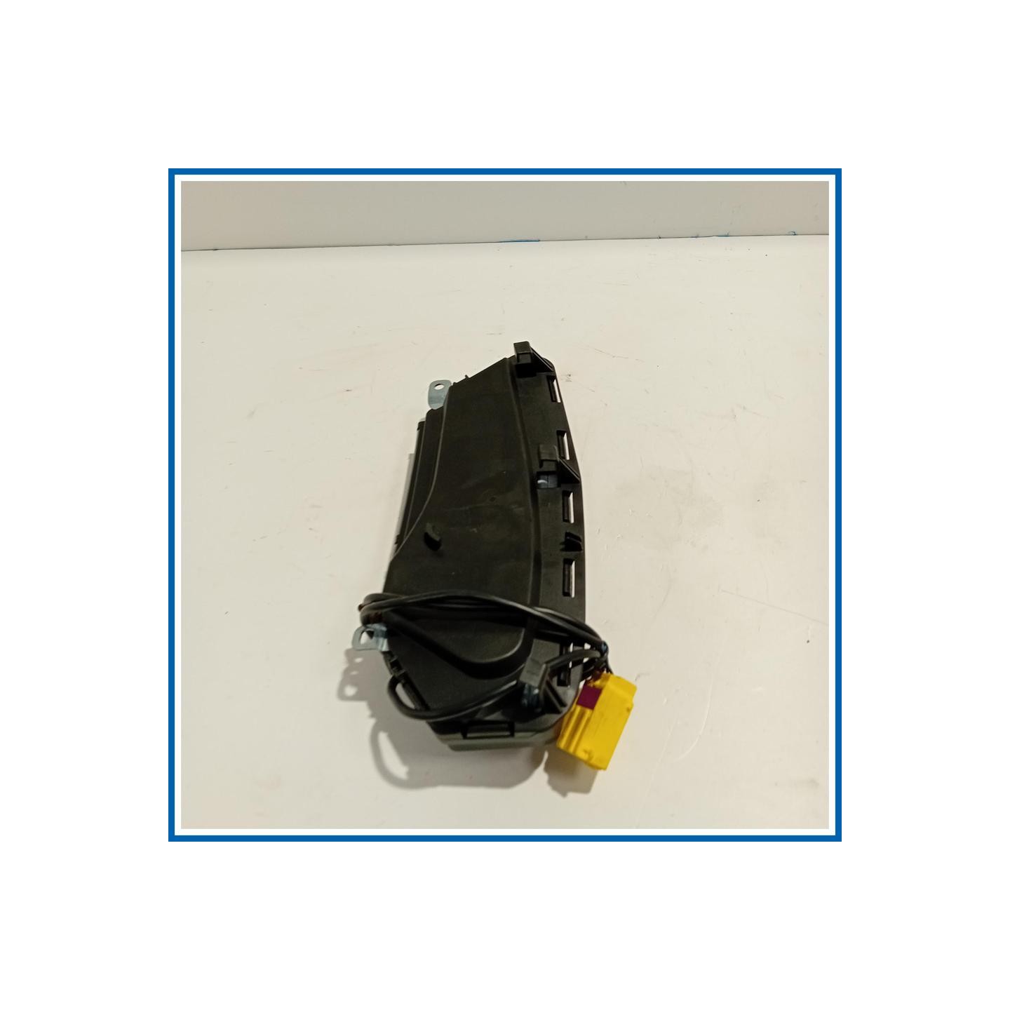 Air-bag sedile (ant.) . | dx. SKODA Rapid Spaceback