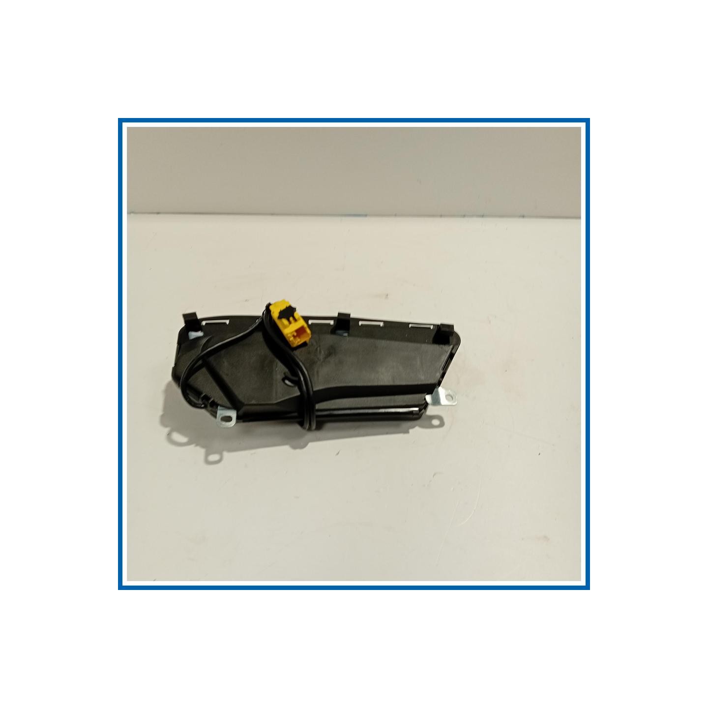 Air-bag sedile (ant.) . | sx. SKODA Rapid Spaceback