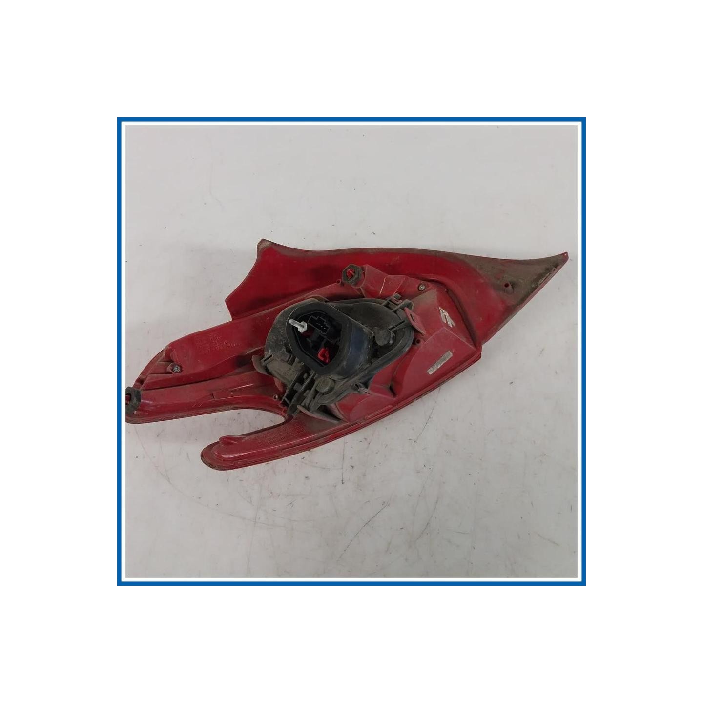 Fanale FANALE POSTERIO | dx. | post. PEUGEOT 208 I