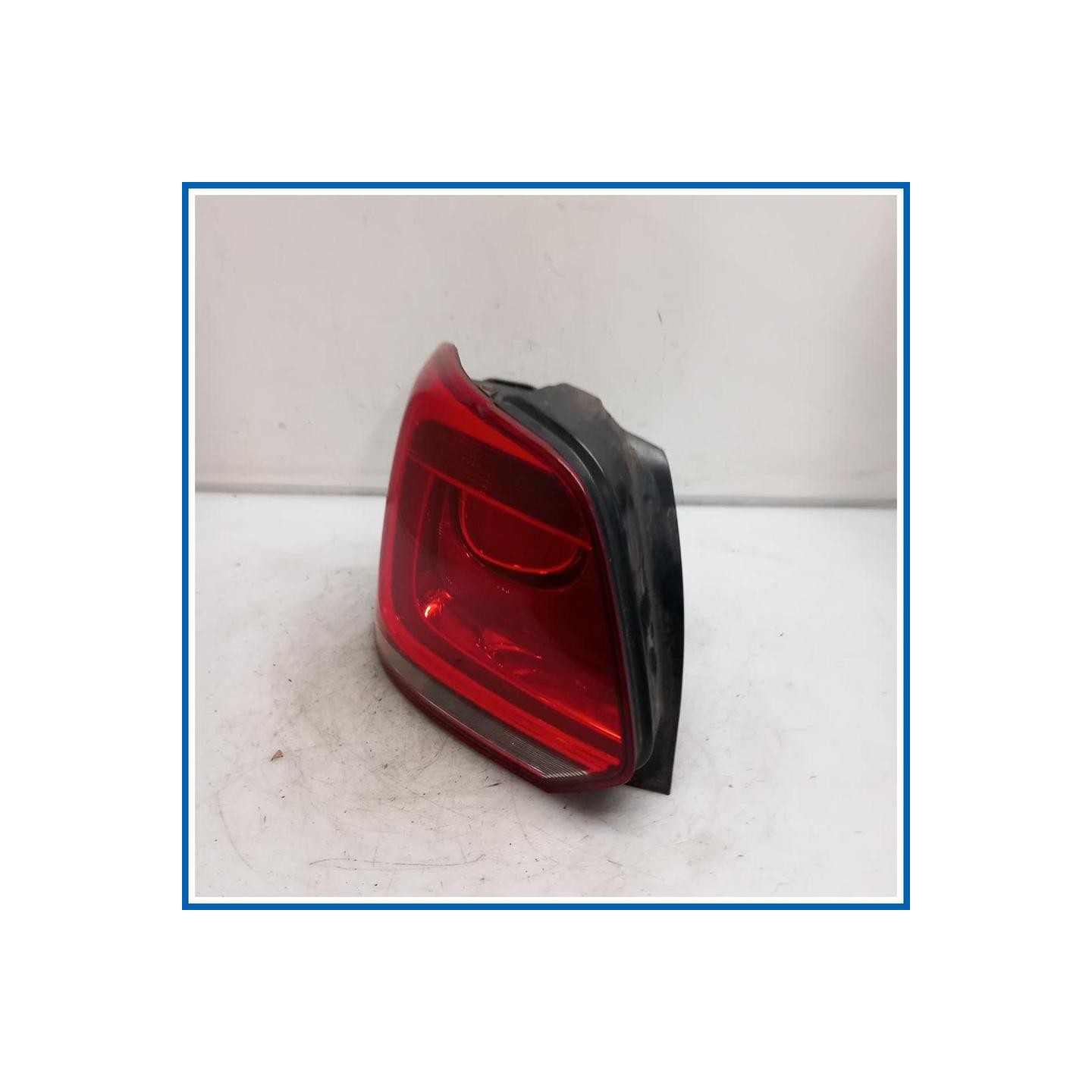 Fanale . | sx. | post. VOLKSWAGEN Polo VI