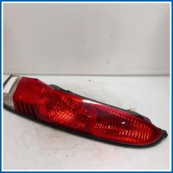 Fanale Faro post.dx j100 | dx. | post. DAIHATSU Terios I