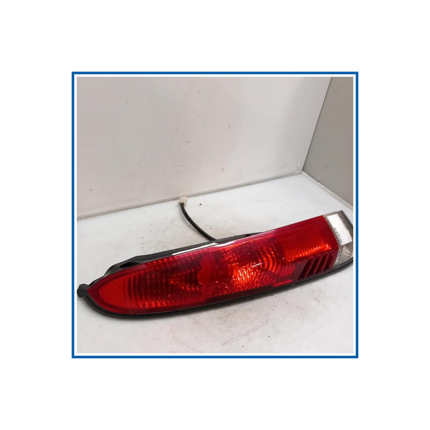 Fanale Faro post.sx j100 | sx. | post. DAIHATSU Terios I