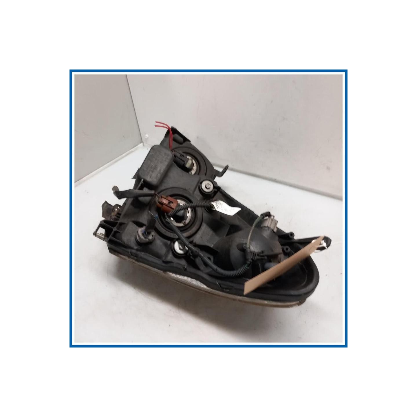 Proiettore GRUPPO OTTICO DX | dx. | ant. TOYOTA Corolla Verso II