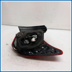 Fanale est. FANALE POST.SX | sx. | post. TOYOTA Yaris IV