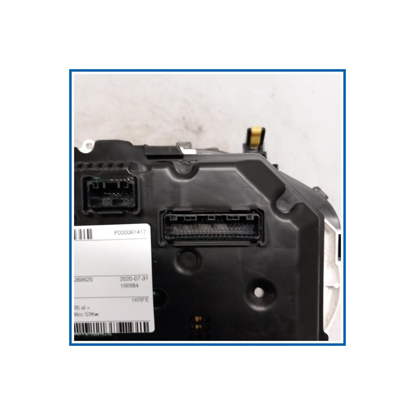 Quadro strumenti . TOYOTA Yaris IV