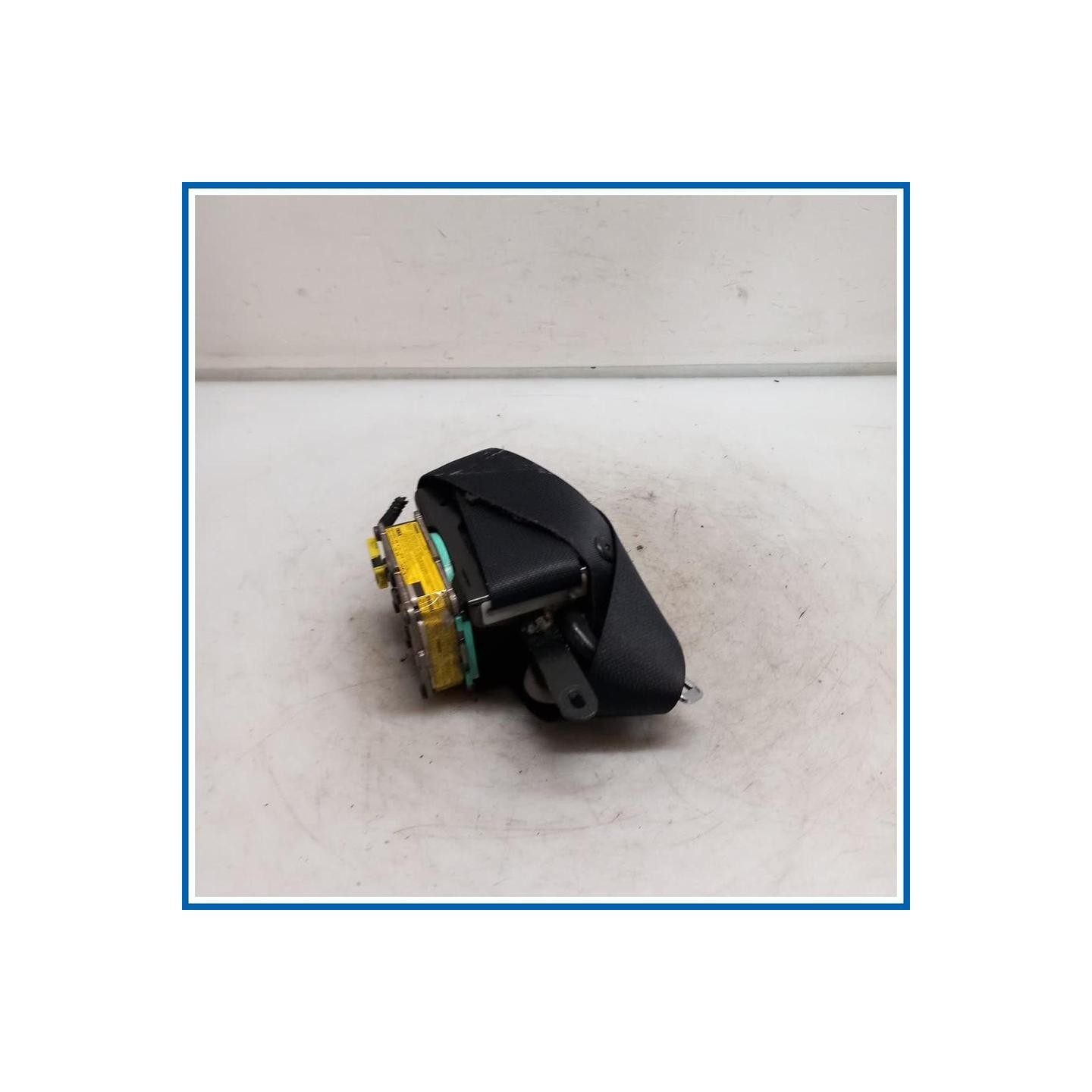 Cintura di sicurezza sedile . | sx. | ant. TOYOTA Yaris (France ) III