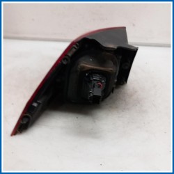 Fanale est. . | dx. | post. VOLKSWAGEN Golf VII