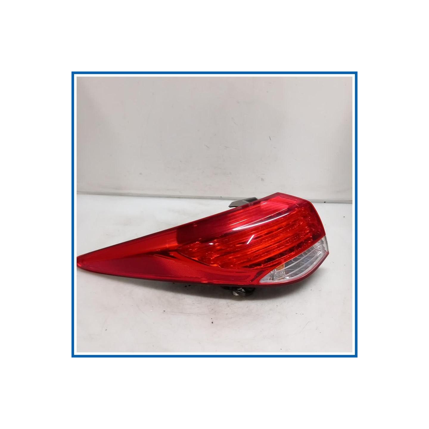 Fanale est. LUCE-GR OTTICO POST, EST, SX | sx. | post. HYUNDAI i40 CW