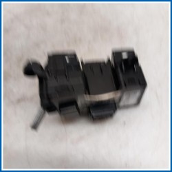 SWITCH ASSY-DRV'S SEAT WARMER KIA Sportage V