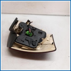 Fanale . | dx. | post. AUDI A4 8E2