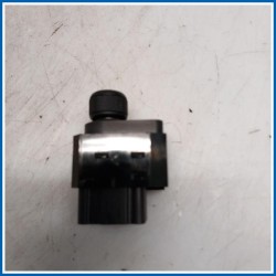 Interruttore regolazione specchio retrovisore est. INTERRUTTORE | sx. SUZUKI Swift V