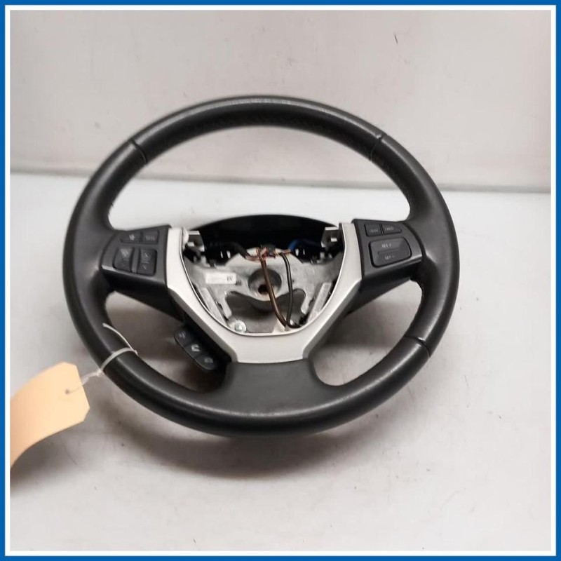 Volante SUZUKI Swift V