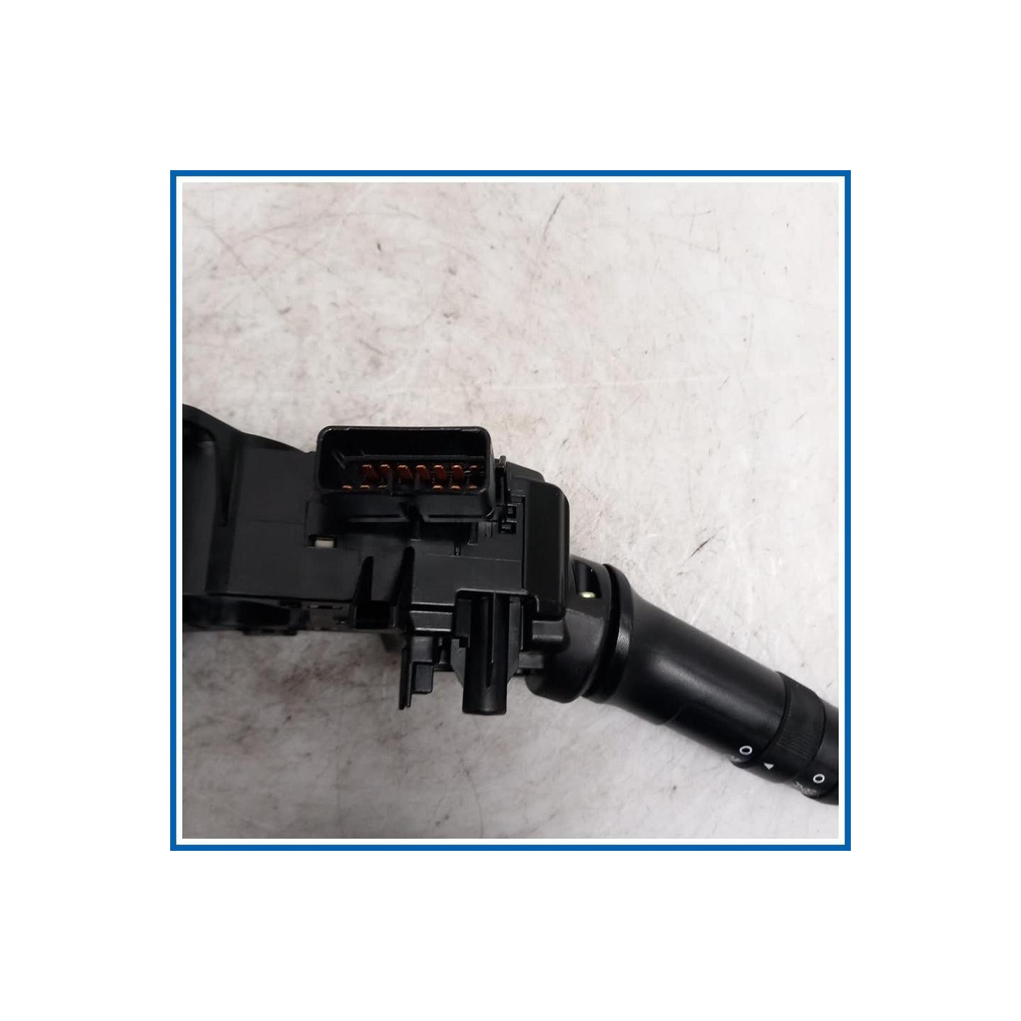 Devioguida luci SWITCH ASSY-LIGHTING & T/SIG | sx. KIA Picanto III