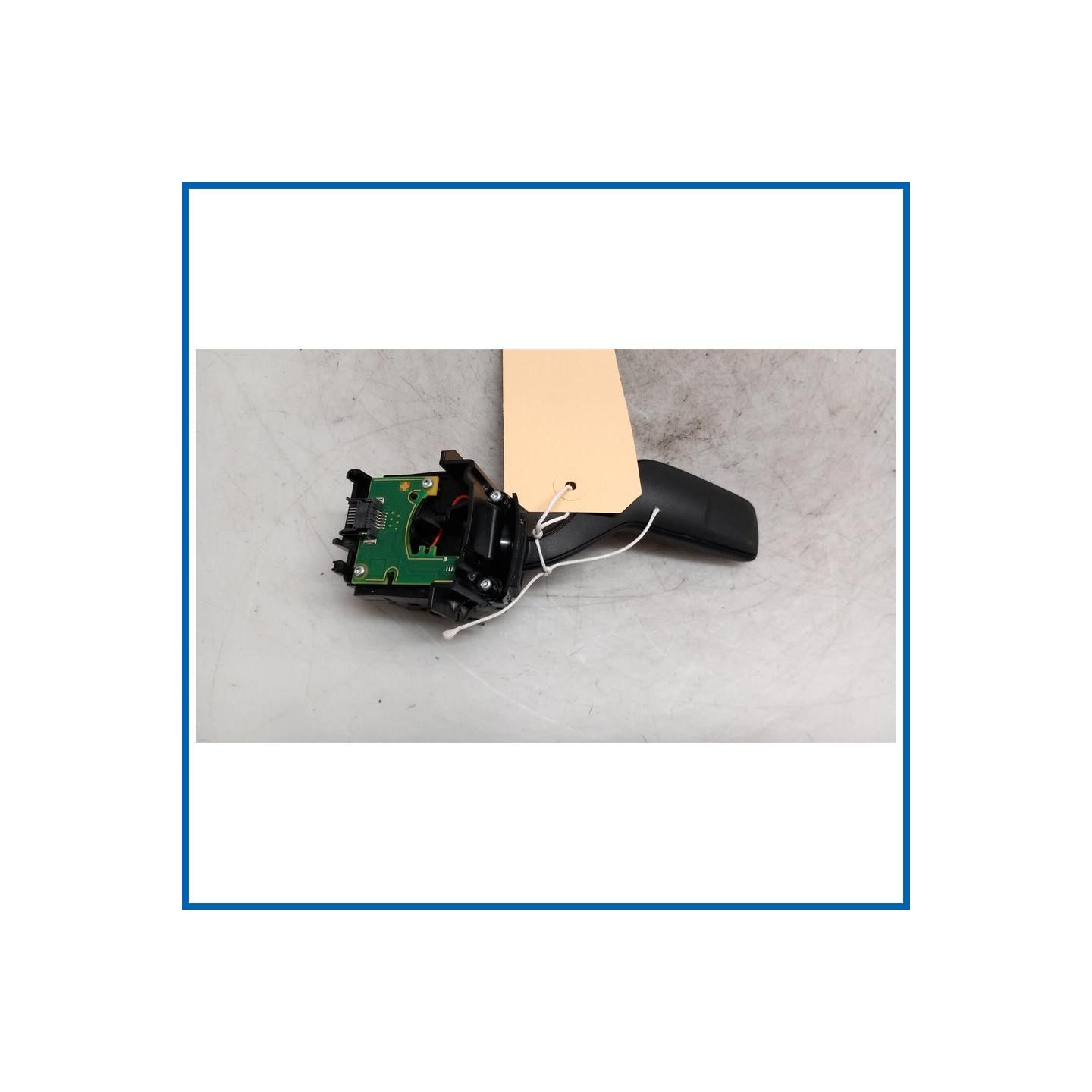 Devioguida luci SWITCH ASSY | sx. FORD Ecosport