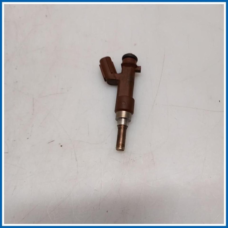 Iniettore TOYOTA Yaris IV