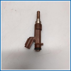 Iniettore TOYOTA Yaris IV