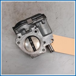 Corpo farfallato TOYOTA Yaris IV