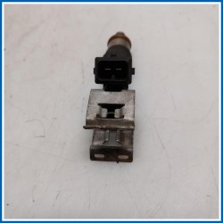 Iniettore INJECTOR ASSY FORD Fiesta VI