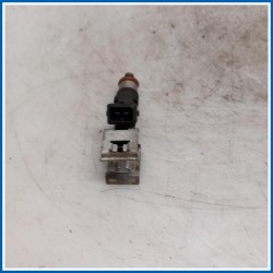 Iniettore INJECTOR ASSY FORD Fiesta VI