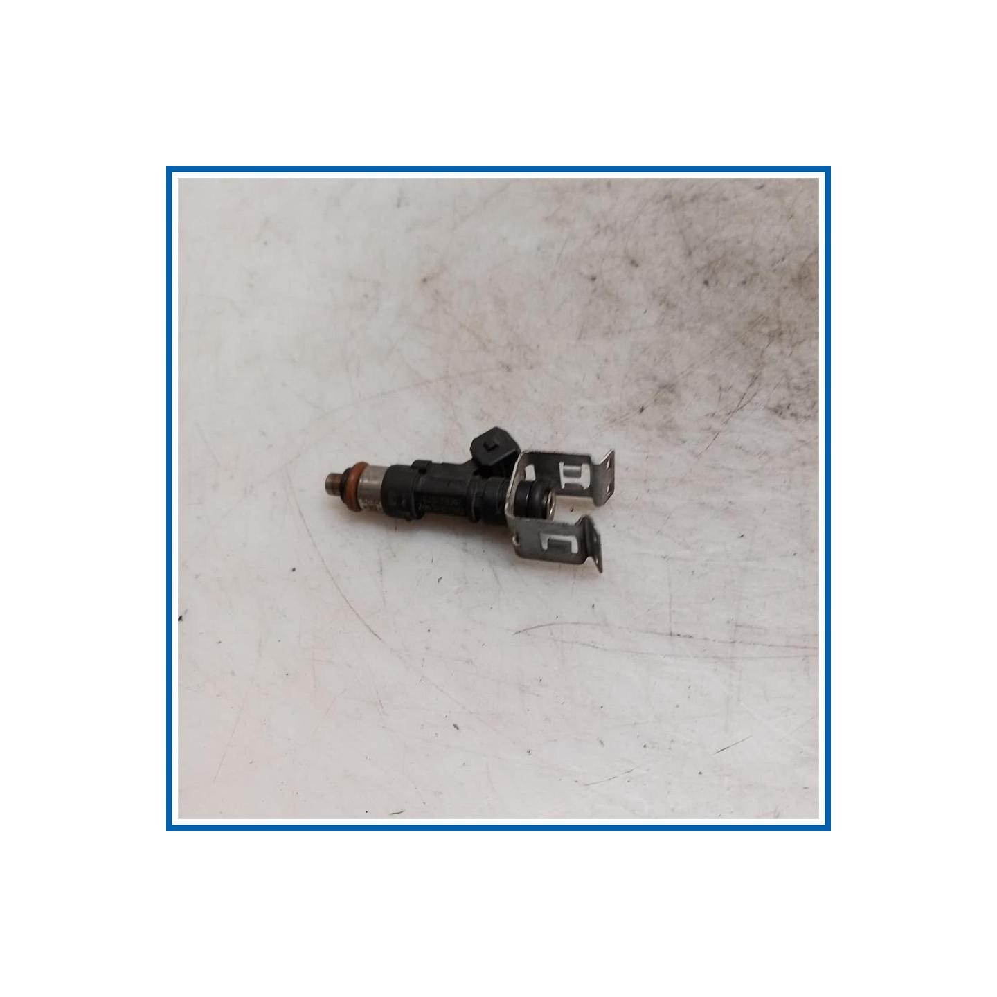 Iniettore INJECTOR ASSY FORD Fiesta VI