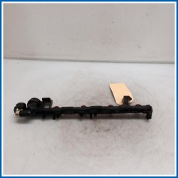 Distributore carburante (flauto) MANIFOLD ASSY - INLET FORD Fiesta VI