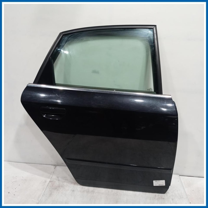 Porta . | dx. | post. AUDI A4 8E2