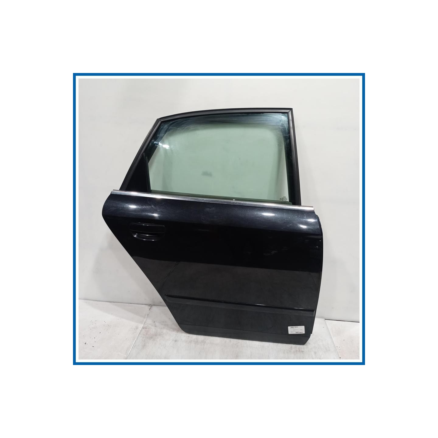 Porta . | dx. | post. AUDI A4 8E2