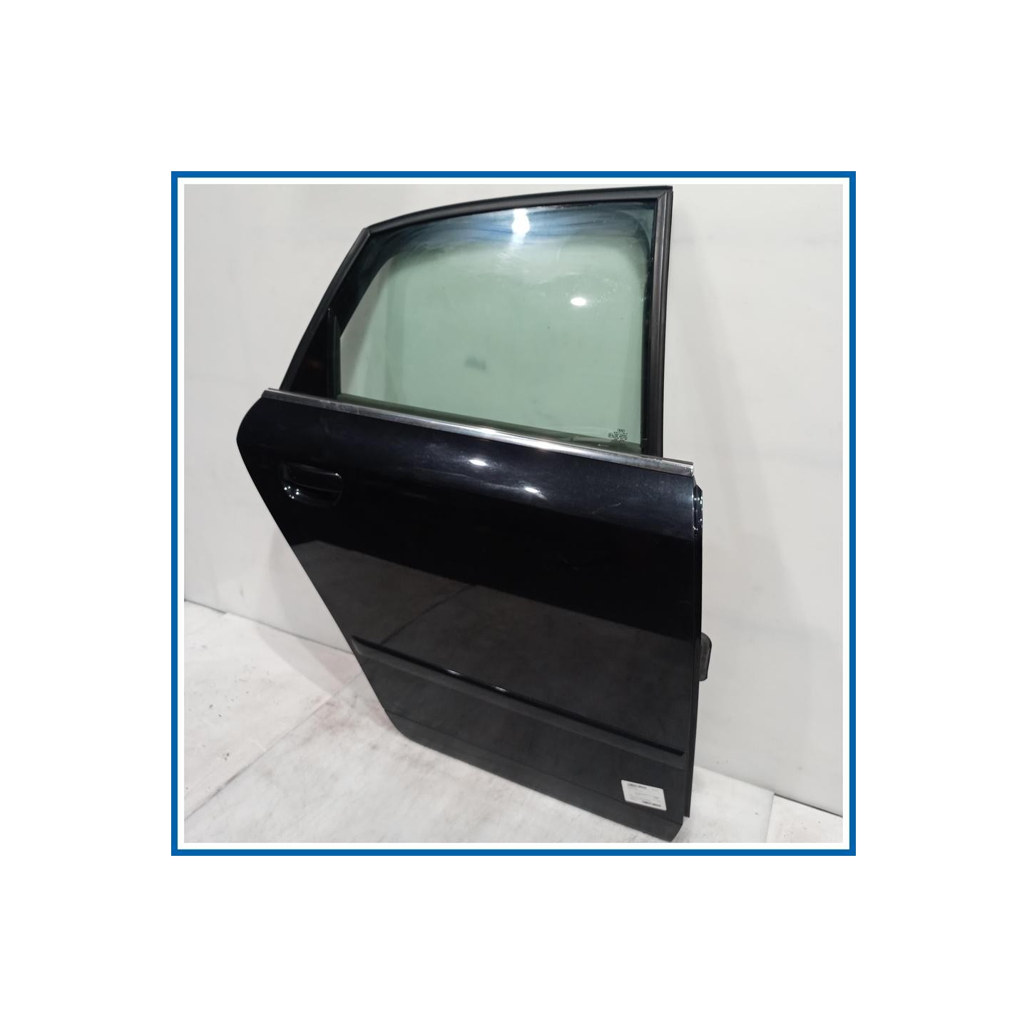 Porta . | dx. | post. AUDI A4 8E2
